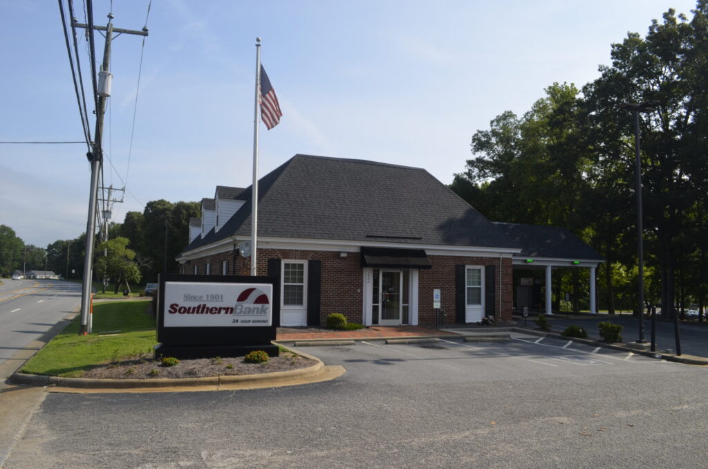 Roanoke Rapids Branch Photo